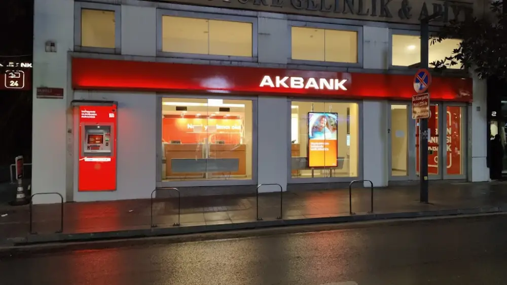 Akbank Rumeli Caddesi/İstanbul Şubesi — Bankalar, Şişli · fotoğraf 3