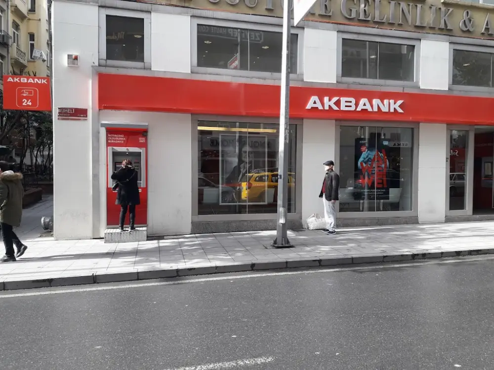 Akbank Rumeli Caddesi/İstanbul Şubesi — Bankalar, Şişli · fotoğraf 4