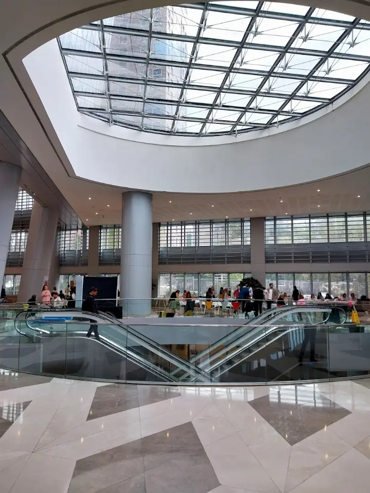 Qnb Genel Müdürlük — Bankalar, Şişli · fotoğraf 4