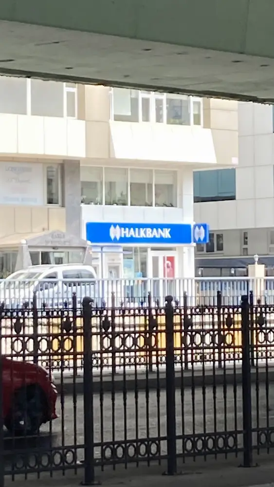 Halkbank Mecidiyeköy Şubesi — Bankalar, Şişli · fotoğraf 2