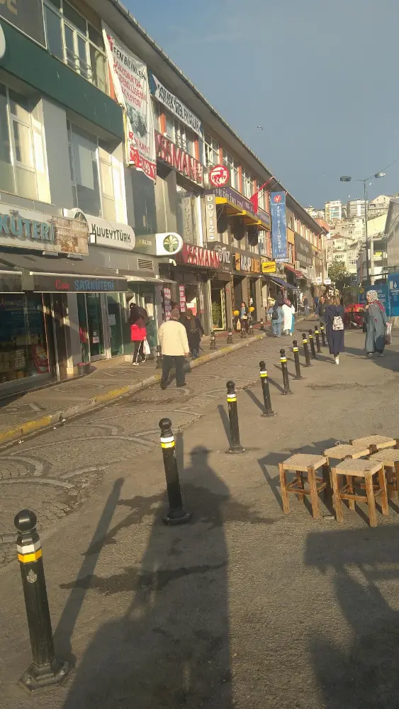 Kuveyt Türk Üsküdar Şubesi — Bankalar, Üsküdar · fotoğraf 4