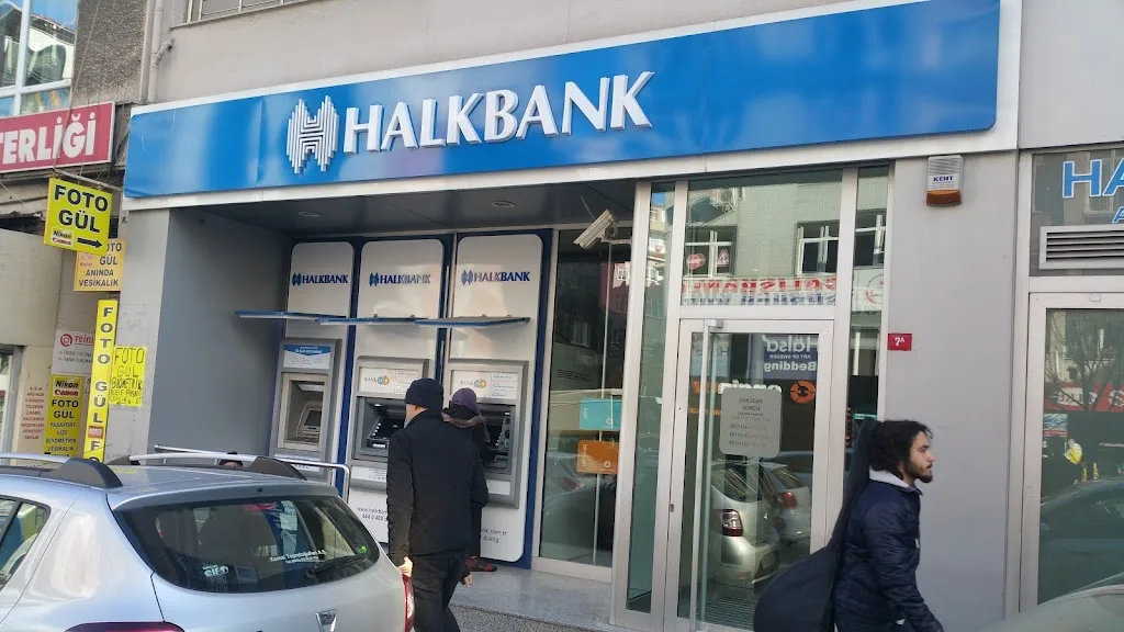 Halkbank Üsküdar Şubesi — Bankalar, Üsküdar · fotoğraf 1