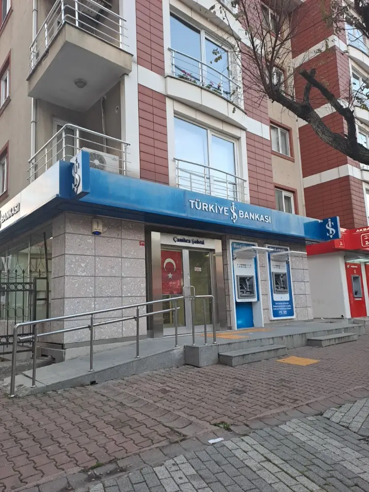Türkiye İş Bankası Çamlıca/İstanbul Şubesi — Bankalar, Üsküdar · fotoğraf 2