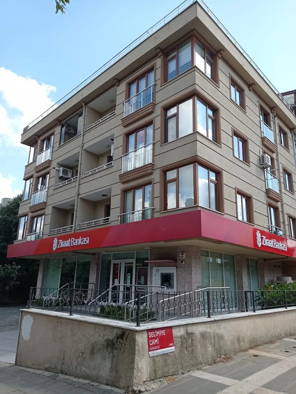 Ziraat Bankası Selimiye/İstanbul Şubesi — Bankalar, Üsküdar · fotoğraf 1
