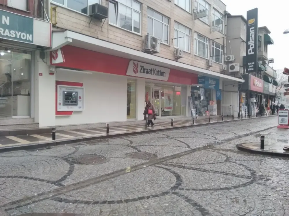 Ziraat Katılım Üsküdar Şubesi — Bankalar, Üsküdar · fotoğraf 2
