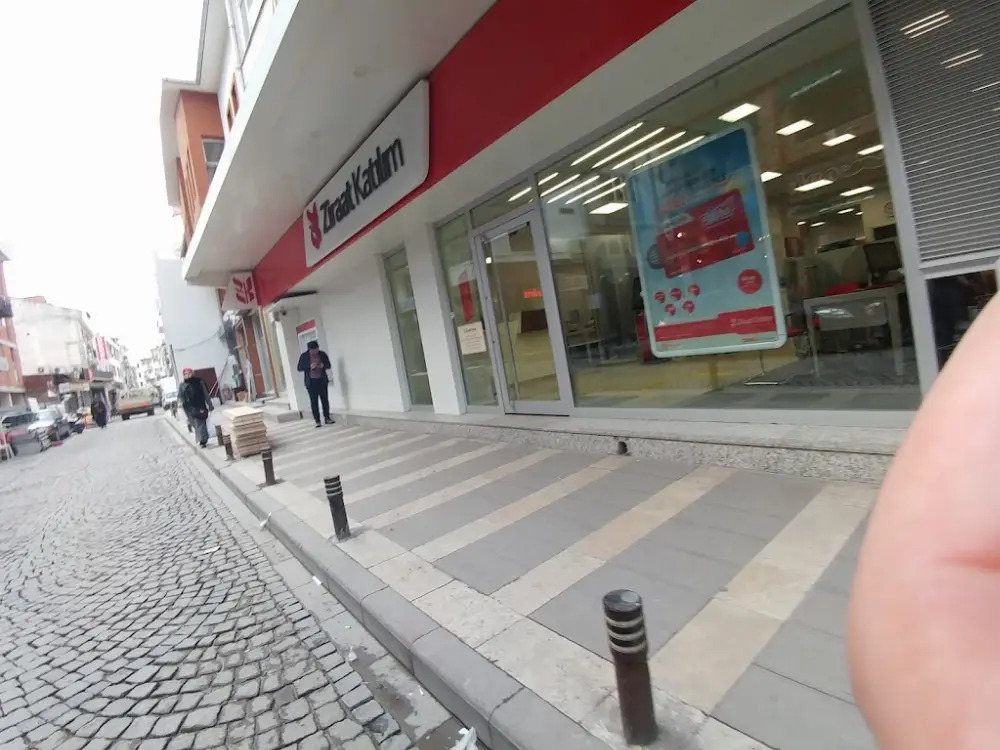 Ziraat Katılım Üsküdar Şubesi — Bankalar, Üsküdar · fotoğraf 3