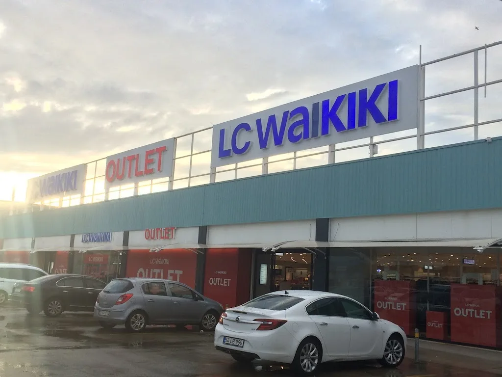 LC WAIKIKI