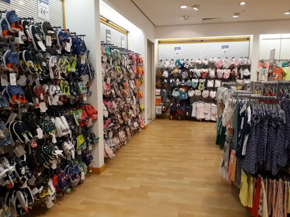 LC WAIKIKI — Kadın Giyim, Adapazarı · fotoğraf 2