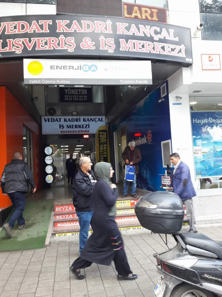 DenizBank Üsküdar Şubesi — Bankalar, Üsküdar · fotoğraf 3
