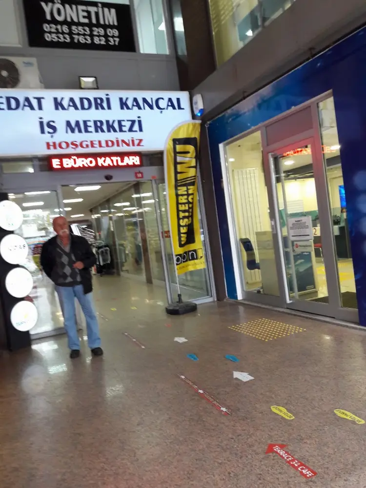 DenizBank Üsküdar Şubesi — Bankalar, Üsküdar · fotoğraf 4