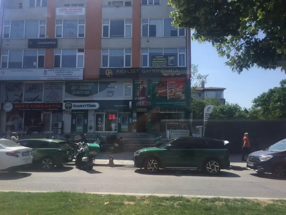 Kuveyt Türk Bosna Bulvarı Şubesi — Bankalar, Üsküdar · fotoğraf 4
