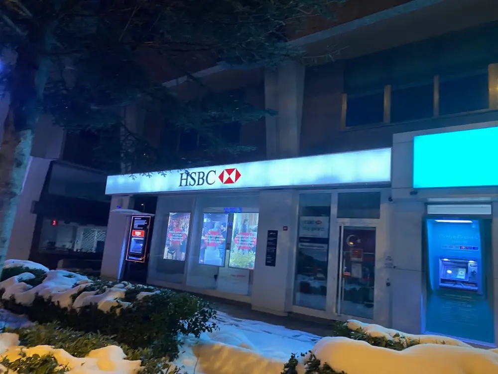 Hsbc Bank PLC — Bankalar, Üsküdar · fotoğraf 3