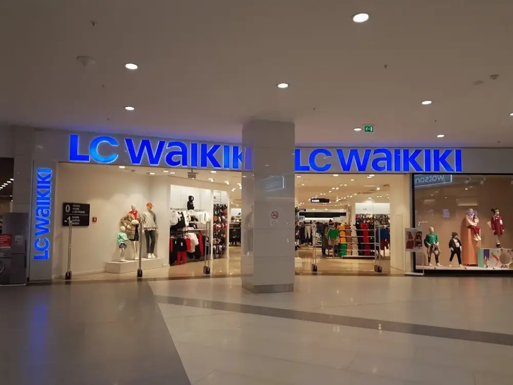 LC WAIKIKI — Kadın Giyim · fotoğraf 3