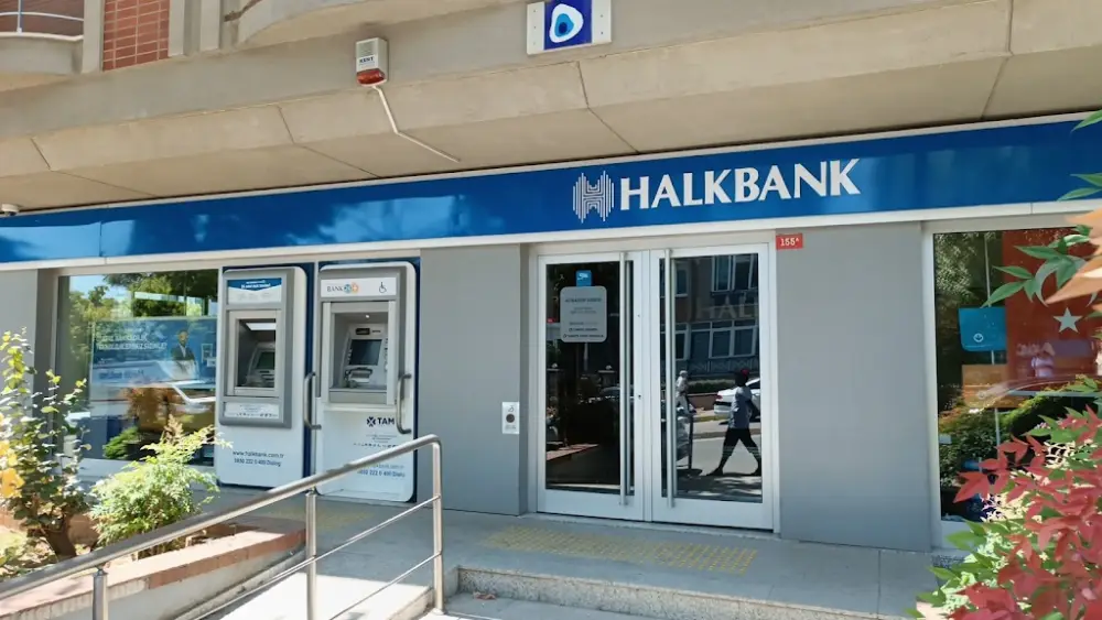 Halkbank Acıbadem Şubesi — Bankalar, Üsküdar · fotoğraf 2