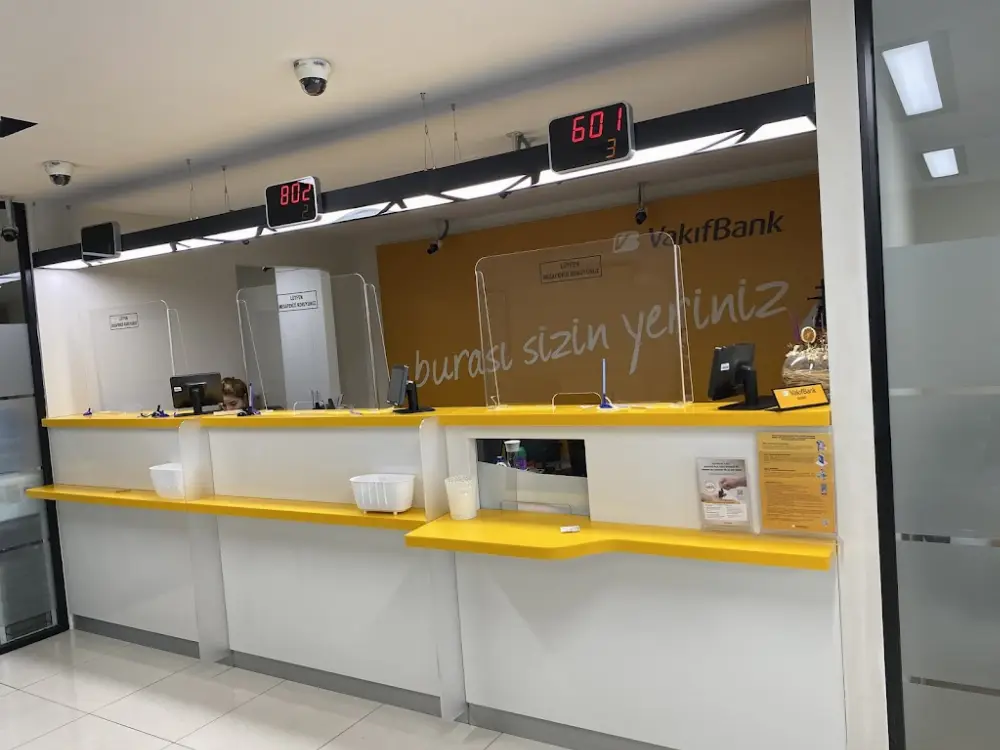 VakıfBank Zeytinburnu Şubesi — Bankalar, Zeytinburnu · fotoğraf 3