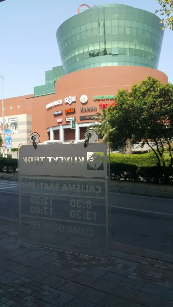 Kuveyt Türk Zeytinburnu Şubesi — Bankalar, Zeytinburnu · fotoğraf 3