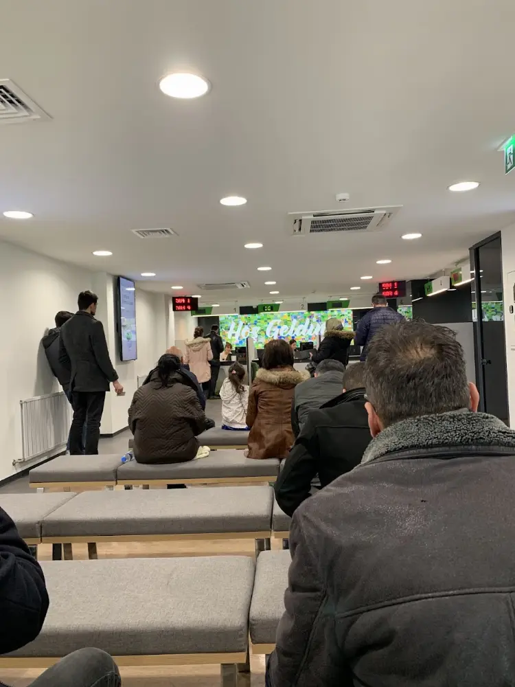 Garanti BBVA Zeytinburnu Meydan Şubesi — Bankalar, Zeytinburnu · fotoğraf 4