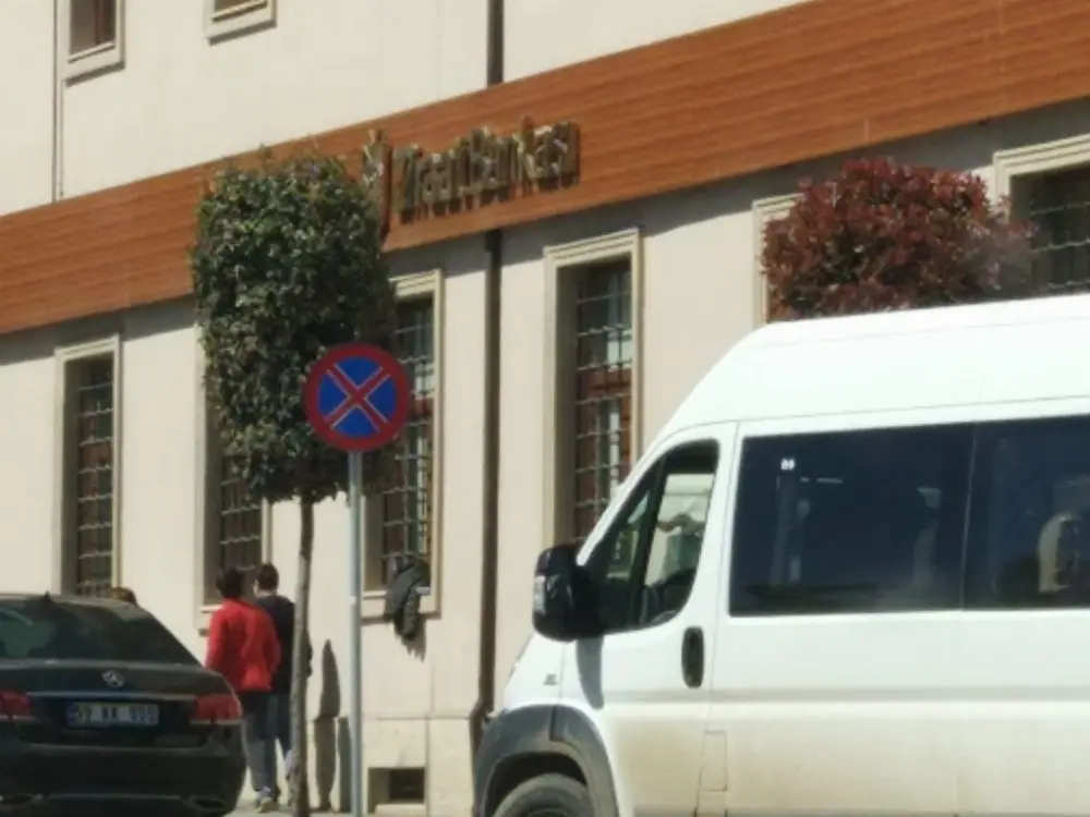 Ziraat Bankası Seyitnizam-Zeytinburnu/İstanbul Şubesi — Bankalar, Zeytinburnu · fotoğraf 4