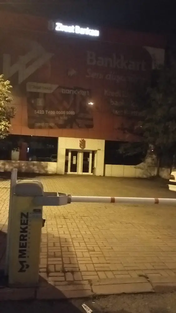 Ziraat Bankası Demirciler Sitesi Şubesi — Bankalar, Zeytinburnu · fotoğraf 3