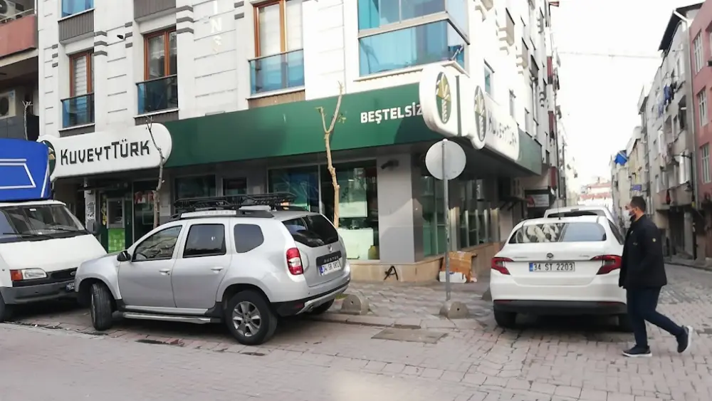 Kuveyt Türk Beştelsiz Şubesi — Bankalar, Zeytinburnu · fotoğraf 4