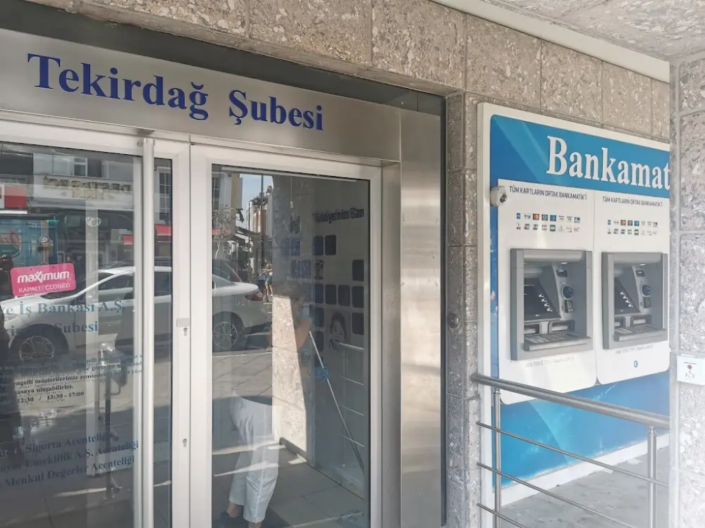 Türkiye İş Bankası Tekirdağ Şubesi — Bankalar, Süleymanpaşa · fotoğraf 2