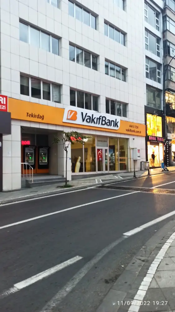 VakıfBank Tekirdağ Şubesi — Bankalar, Süleymanpaşa · fotoğraf 2