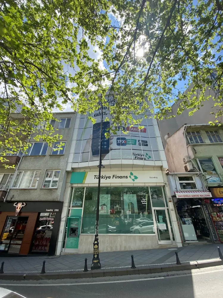 Türkiye Finans Tekirdağ Şubesi — Bankalar, Süleymanpaşa · fotoğraf 2