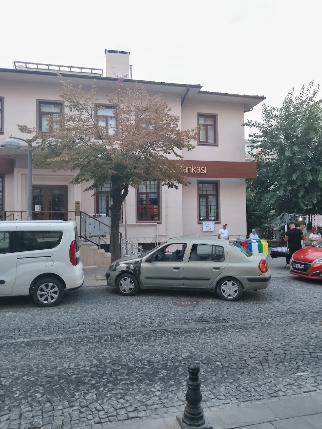 Ziraat Bankası Kırklareli Şubesi — Bankalar, Merkez · fotoğraf 1