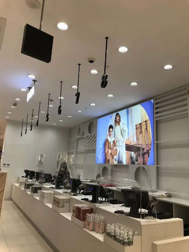 LC WAIKIKI — Kadın Giyim, Merkez · fotoğraf 2