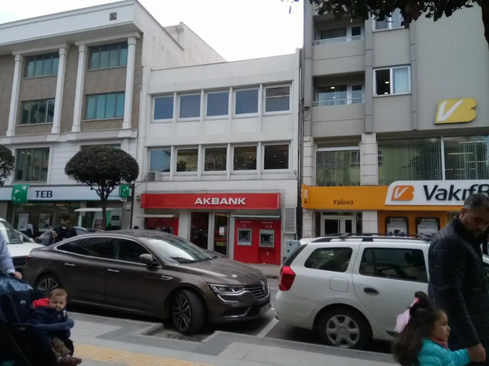 Akbank Yalova Şubesi — Bankalar, Merkez · fotoğraf 3