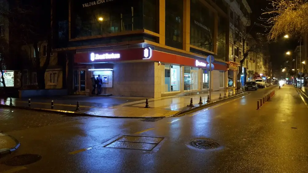 Ziraat Bankası Süleyman Bey Mahallesi/Yalova Şubesi — Bankalar, Merkez · fotoğraf 2