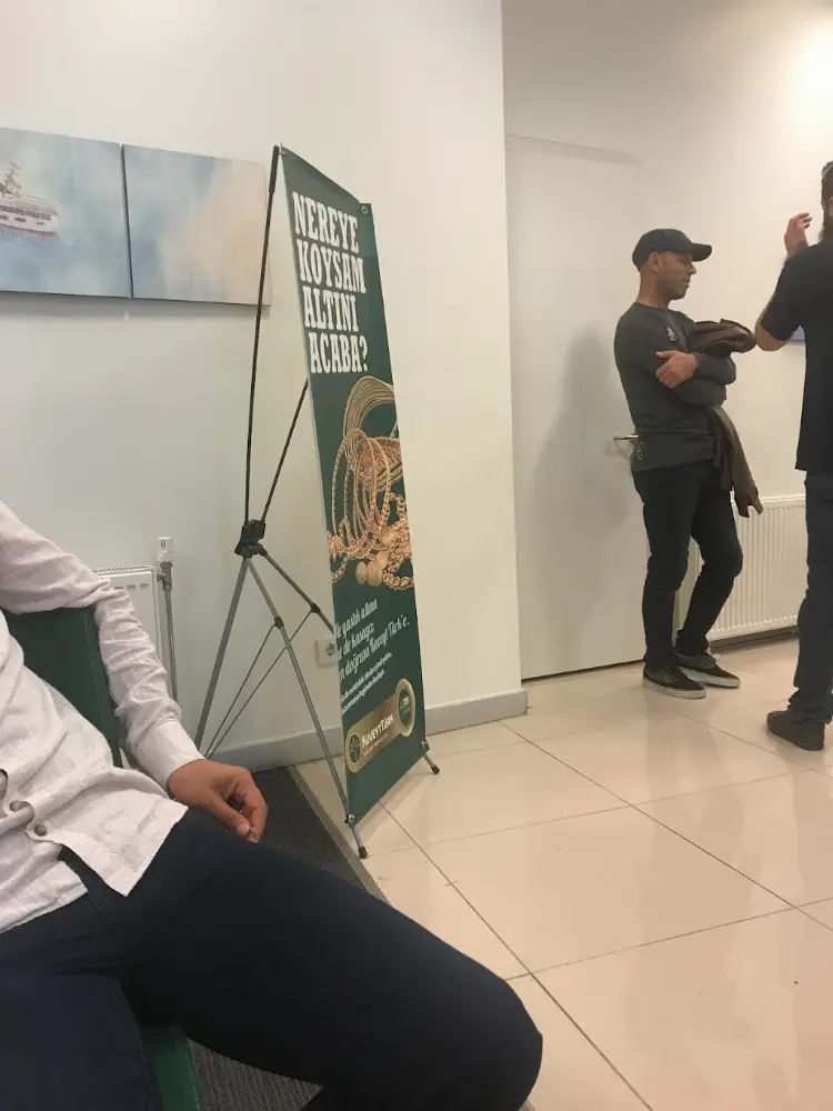 Kuveyt Türk Yalova Şubesi — Bankalar, Merkez · fotoğraf 3