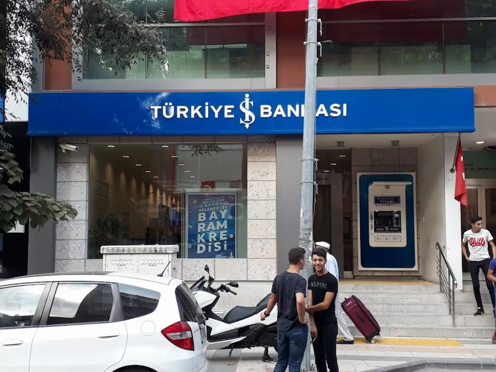 Türkiye İş Bankası Sefabey/Yalova Şubesi — Bankalar, Merkez · fotoğraf 2