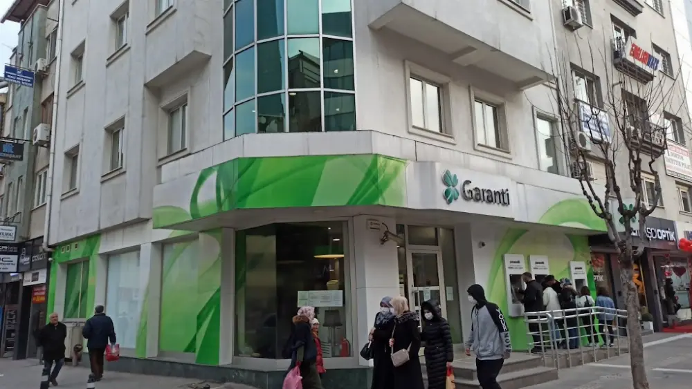 Garanti BBVA Uşak Çarşı Şubesi — Bankalar, Merkez · fotoğraf 2
