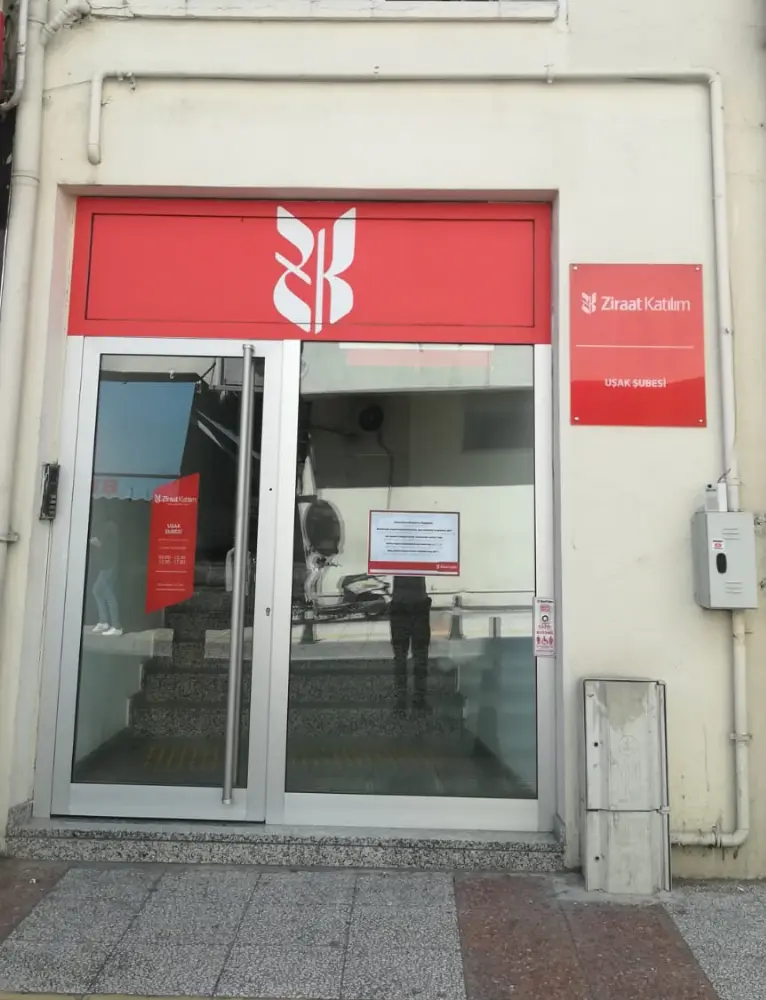 Ziraat Katılım Uşak Şubesi — Bankalar, Merkez · fotoğraf 3