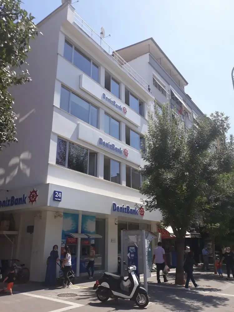 DenizBank Uşak Şubesi — Bankalar, Merkez · fotoğraf 2