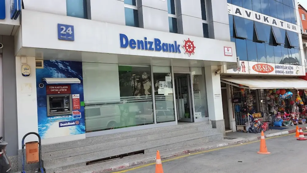 DenizBank Eşme Şubesi — Bankalar, Eşme · fotoğraf 2
