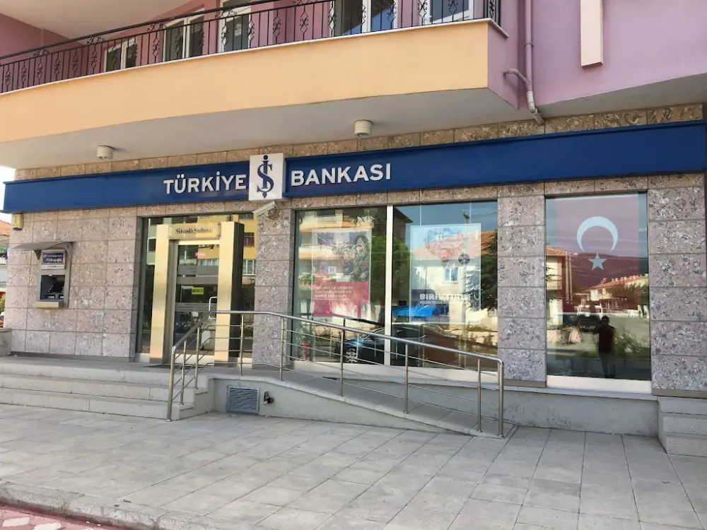 Türkiye İş Bankası Sivaslı/Uşak Şubesi — Bankalar, Sivaslı · fotoğraf 2
