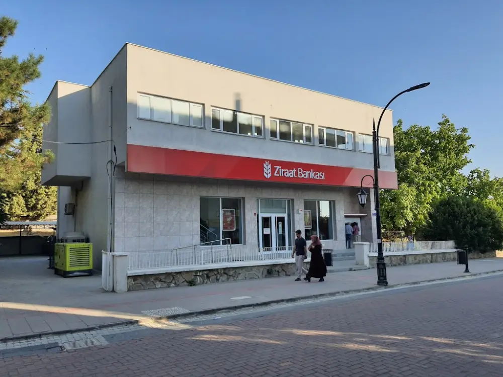 Ziraat Bankası Ulubey/Uşak Şubesi — Bankalar, Ulubey · fotoğraf 2