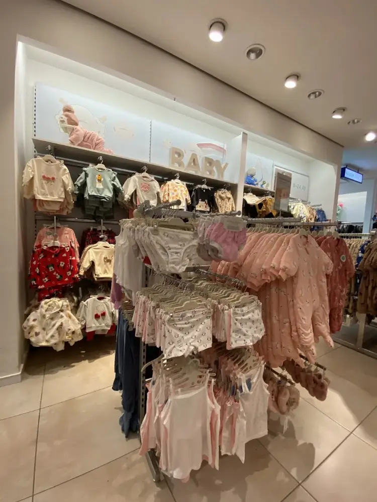 LC WAIKIKI — Kadın Giyim, Yenişehir · fotoğraf 5
