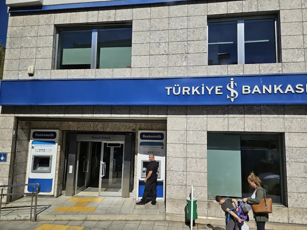 Türkiye İş Bankası Tunceli Şubesi — Bankalar, Merkez · fotoğraf 3
