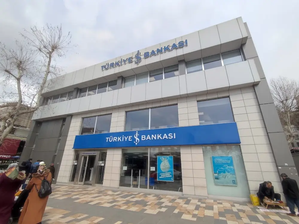 Türkiye İş Bankası Kahramanmaraş Şubesi — Bankalar, Dulkadiroğlu · fotoğraf 2