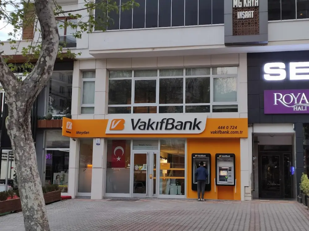 VakıfBank Meydan Kahramanmaraş Şubesi — Bankalar, Onikişubat · fotoğraf 3