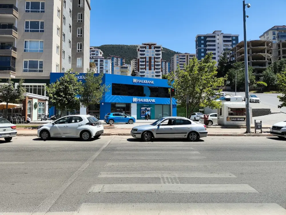 Halkbank Onikişubat Şubesi — Bankalar, Onikişubat · fotoğraf 4