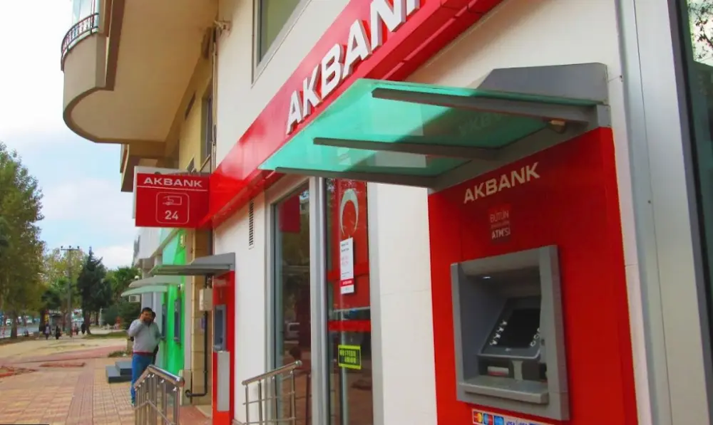 Akbank Binevler Şubesi — Bankalar, Onikişubat · fotoğraf 2