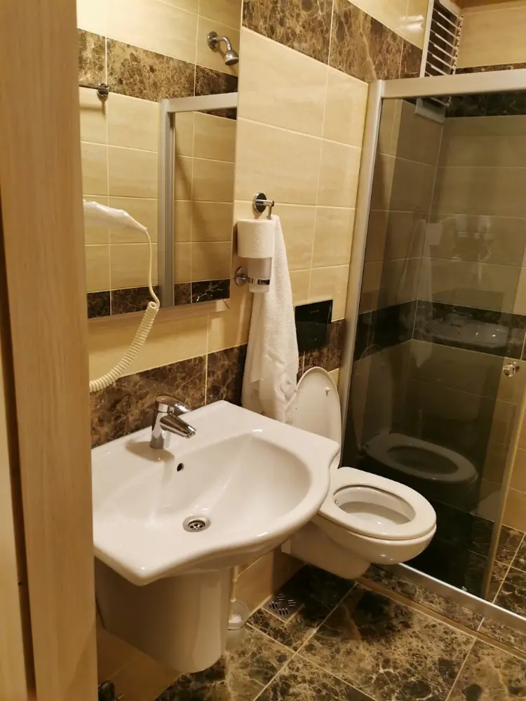 Otel Gül — Oteller, Kağıthane · fotoğraf 3