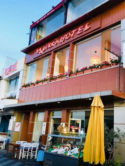 By Şükrü Otel — Oteller, Türkoğlu · fotoğraf 1