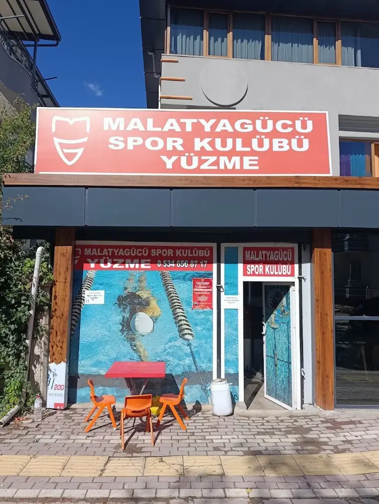 MALATYA GÜCÜ YÜZME KULÜBÜ (Mask.yuzme) — Yüzme Havuzları, Yeşilyurt · fotoğraf 2
