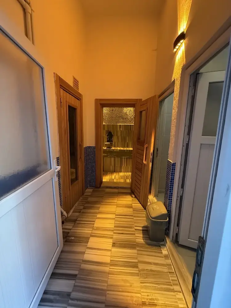 ELİT YAŞAM KAPALI YÜZME HAVUZU — Yüzme Havuzları, Battalgazi · fotoğraf 3