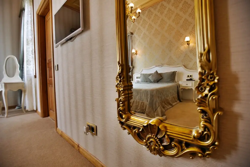 Ada Palas Otel Büyükada — Oteller, Türkoğlu · fotoğraf 3